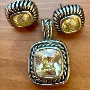 New never worn Elegant Silver and Yellow Jewelry Set.